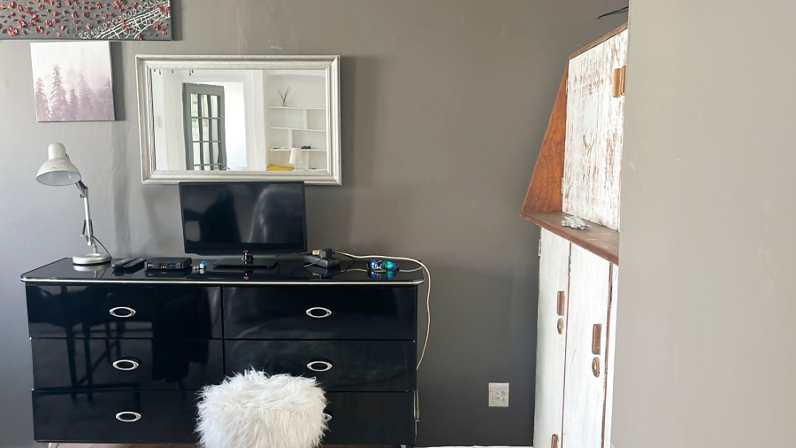 To Let 1 Bedroom Property for Rent in Jim Fouchepark Free State